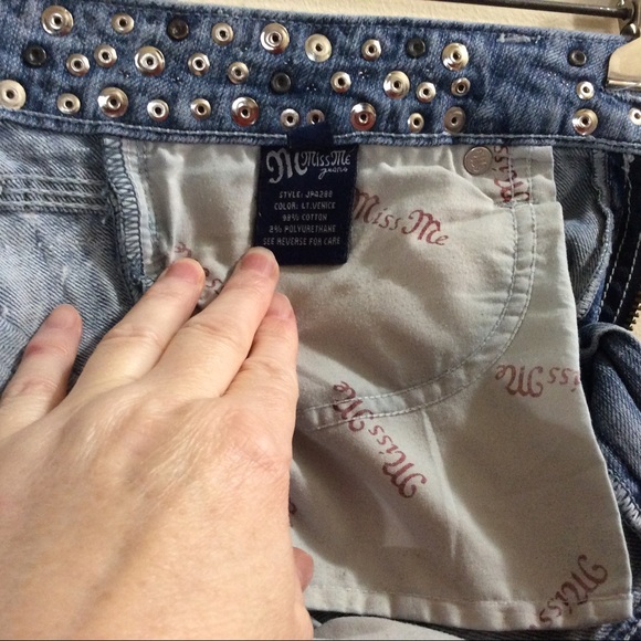 💖Miss Me Jeans studded and jewelled💖 - Picture 11 of 16